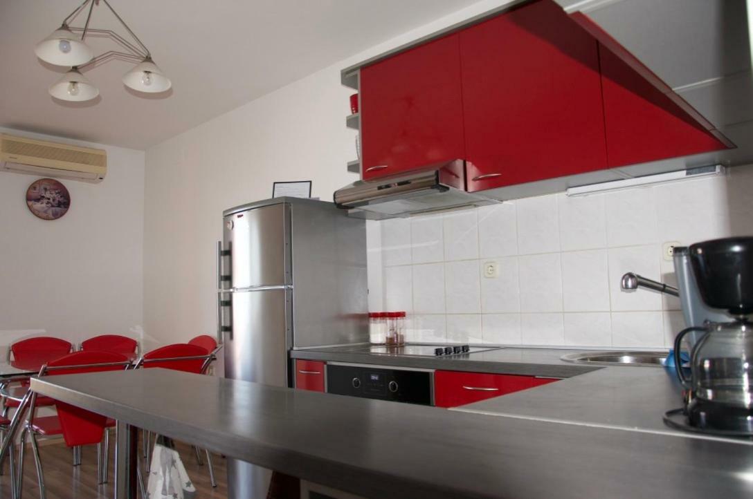 Apartment Viveniti Klenovica Eksteriør billede